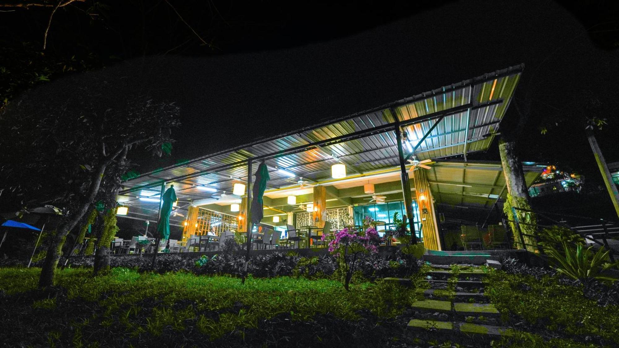 Green Gen Hotel, Mueang Phuket Ban Lo Ti Pa Экстерьер фото