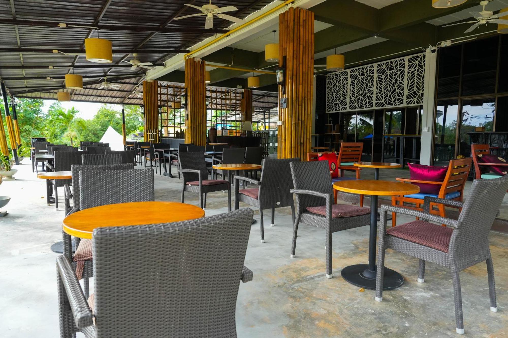 Green Gen Hotel, Mueang Phuket Ban Lo Ti Pa Экстерьер фото